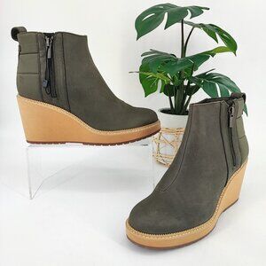 NEW Toms Olive Green Ankle Booties with Tan Wedge